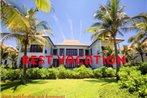 Desirable villa in 5-star beach resort