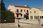 Apartment Porec, Mirna River 8