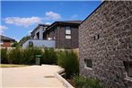 Delicate and Peaceful Bundoora Townhouse 11