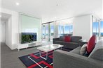 Private 3 Bed Ocean View in Q Surfers Paradise