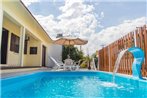 Otima Casa para veraneio com piscina