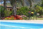 Finca El Picacho Apartments in the countryside 2 Km from the beach