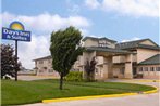 Days Inn & Suites by Wyndham Wichita