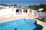 Colina - holiday home with private swimming pool in Moraira