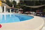 Lloret de Mar Villa Sleeps 8 Pool Air Con WiFi