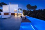 Brand New Luxury Villa Infinity Pool & Views
