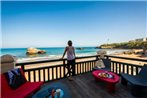 Beachfront Apartment with Terrace