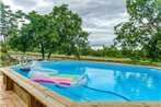 Captivating Holiday Home in Largentie`re with Swimming Pool