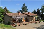 Spacious Countryside Cottage surrounded by vineyards