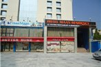 Hotel Maan Residency