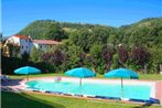 Quiet holiday home in Sellano with swimming pool a few kilometers from Rasiglia