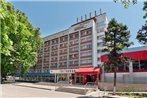 Kavkaz Hotel