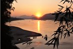 Jumbo Guesthouse on the Mekong