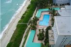 Ocean View Apartment in Miami Beach