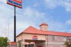 Econo Lodge Inn & Suites