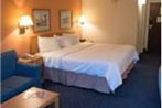 Econo Lodge Inn & Suites - Norton