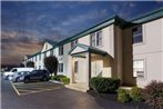 Super 8 by Wyndham Harrisburg Hershey West