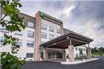 Holiday Inn Express & Suites Kingston-Ulster