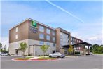 Holiday Inn Express & Suites - Siloam Springs