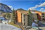 Mountainside Retreat with Balcony