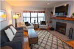 Modern & Updated Winterplace 3Br- Sleeps 12 condo