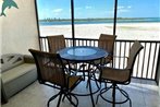 Carlos Pointe #335 - Private condo with modern kitchen and screened-in lanai on the beach