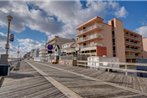 Americana Motor Inn on Boardwalk